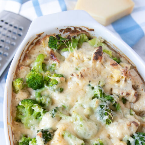 Chicken Alfredo Tortellini Bake
