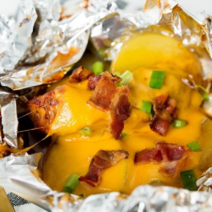 cheesy potatoes and chicken in foil 