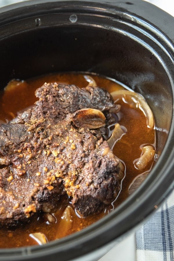 pork carnita meat in crockpot 